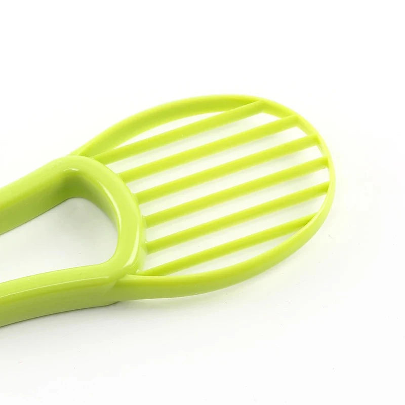 AvoMaster - De 3-in-1 Avocadoknijper die je keuken slimmer maakt!
