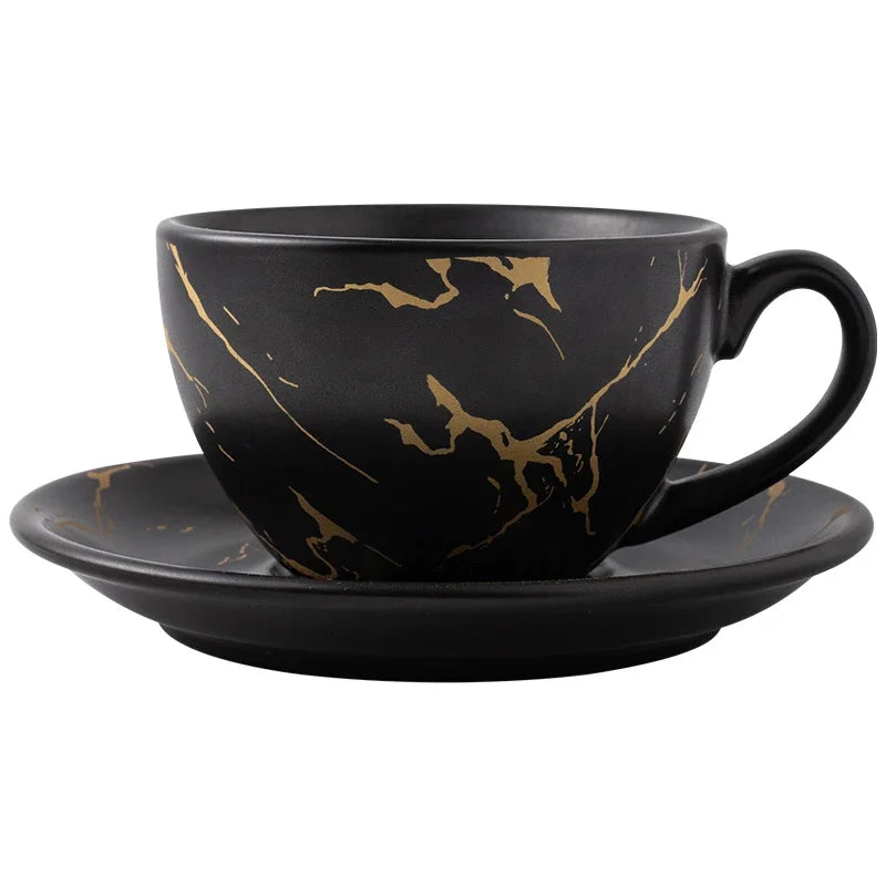 Black & White Cups