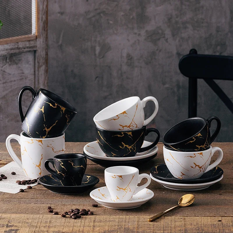 Black & White Cups